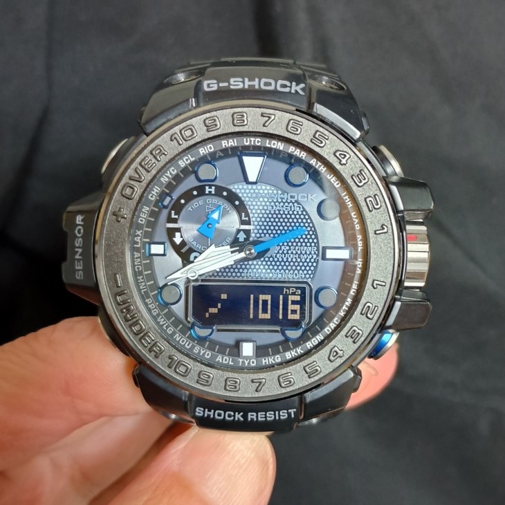 カシオ ガルフマスター CASIO G-SHOCK MASTER OF G-SEA GWN-1000C-1AJF 正面気圧計バロメーター日本地図CASIOG-SHOCK耐衝撃とPRO TREKテクノロジーのトリプルセンサー Triple Sensor